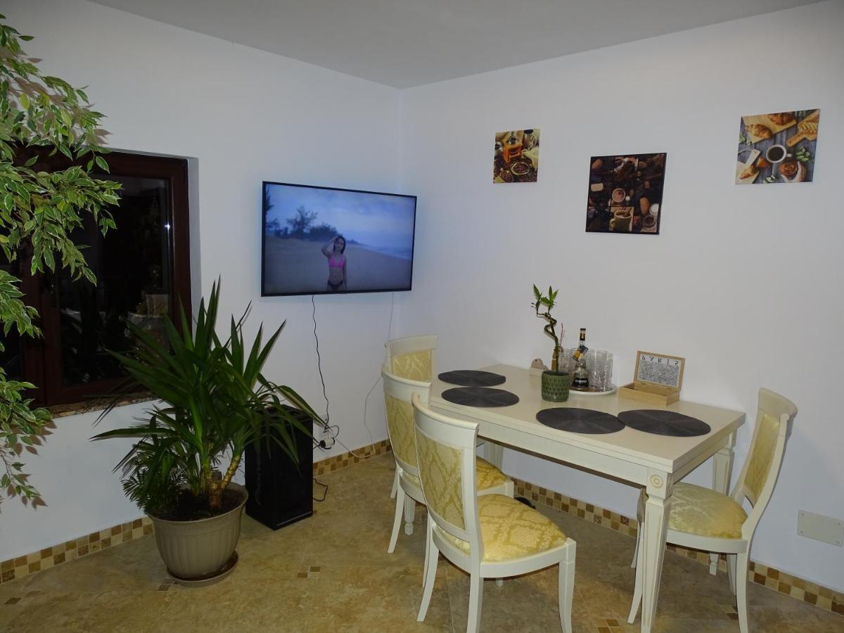 Ole Apartment - Get Your Energy For Free! Coffee And Tea On The House Тимишоара Экстерьер фото
