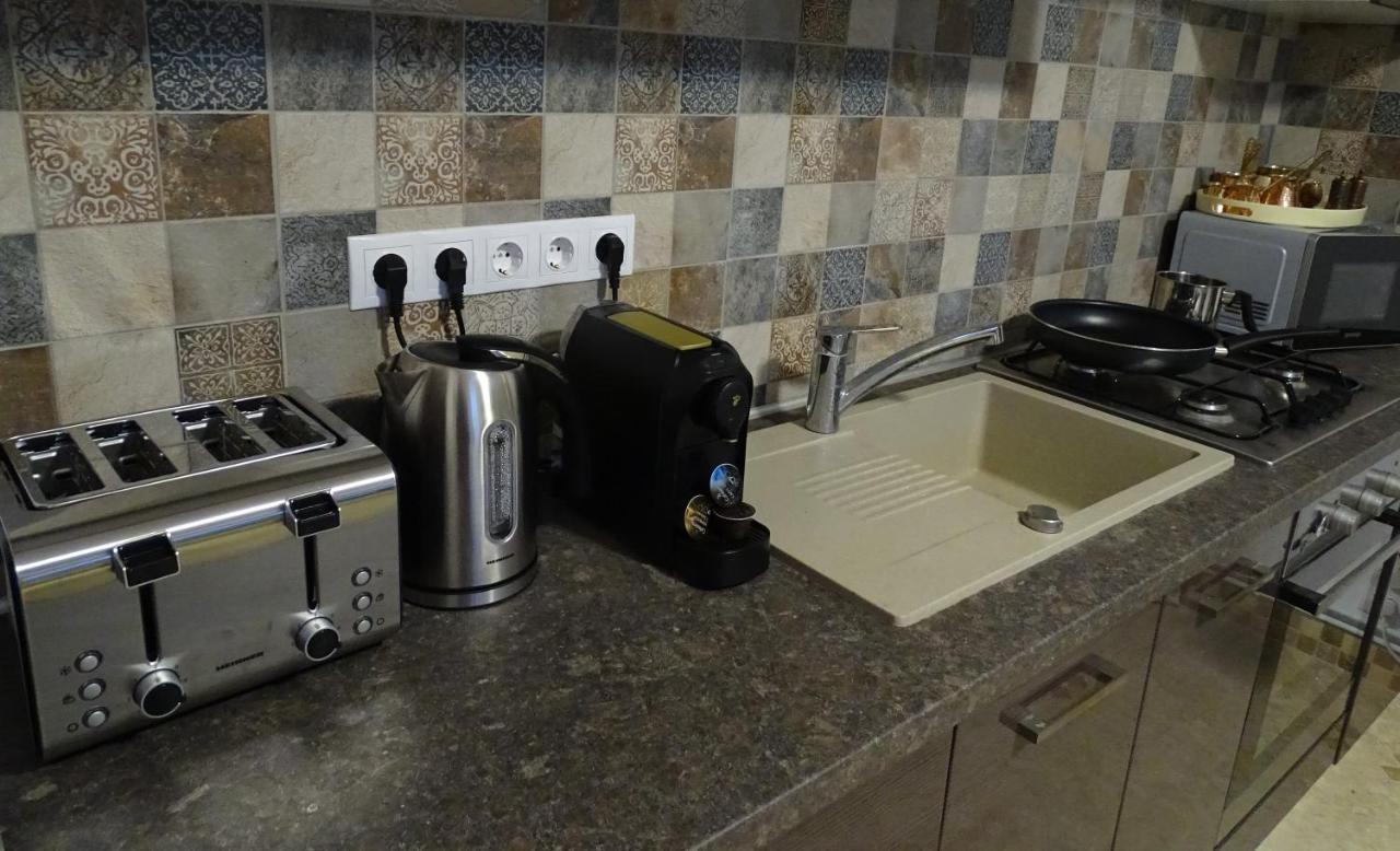 Ole Apartment - Get Your Energy For Free! Coffee And Tea On The House Тимишоара Экстерьер фото